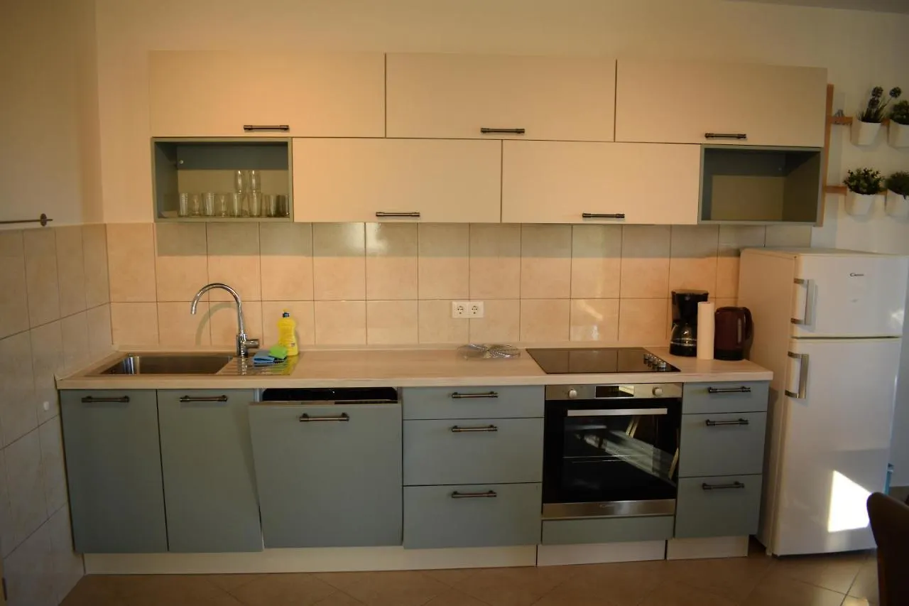 Apartments Villa Ornamenta Kastela Croatia